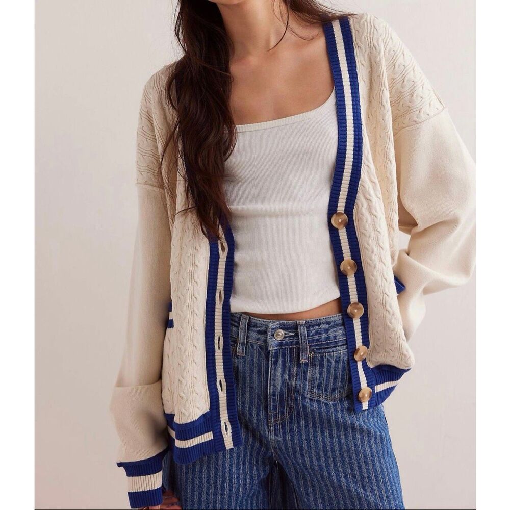 We The Free Varsity Cardigan Size L